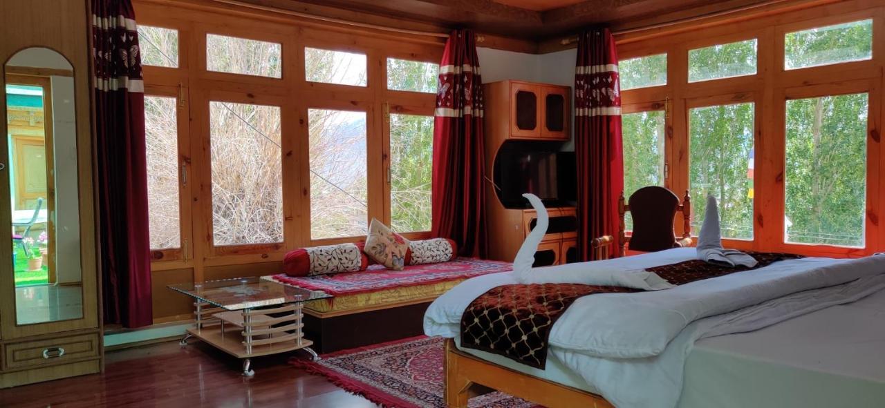 Youthok Guest House Leh Exterior photo